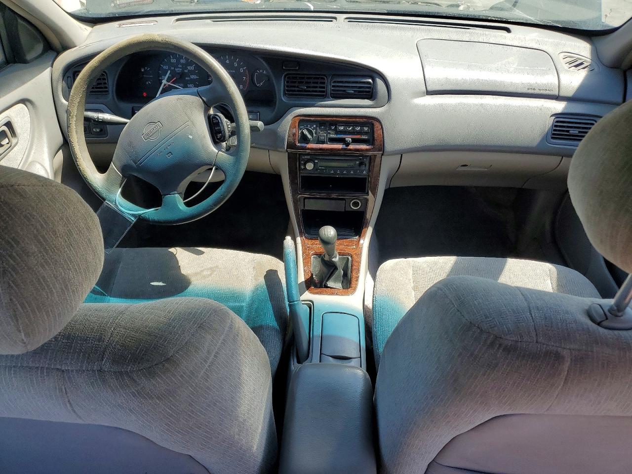 Nissan Altima Xe