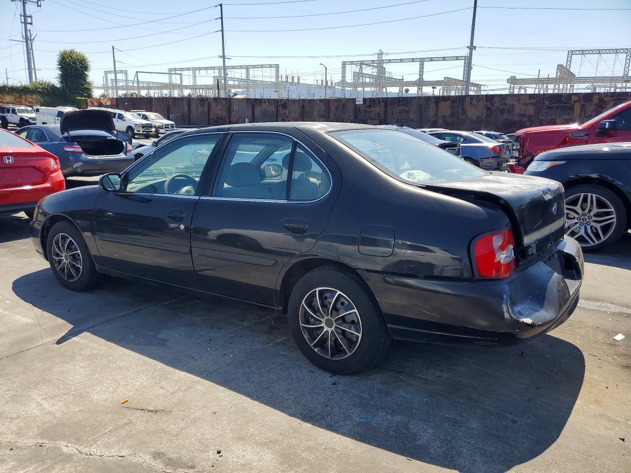Nissan Altima Xe
