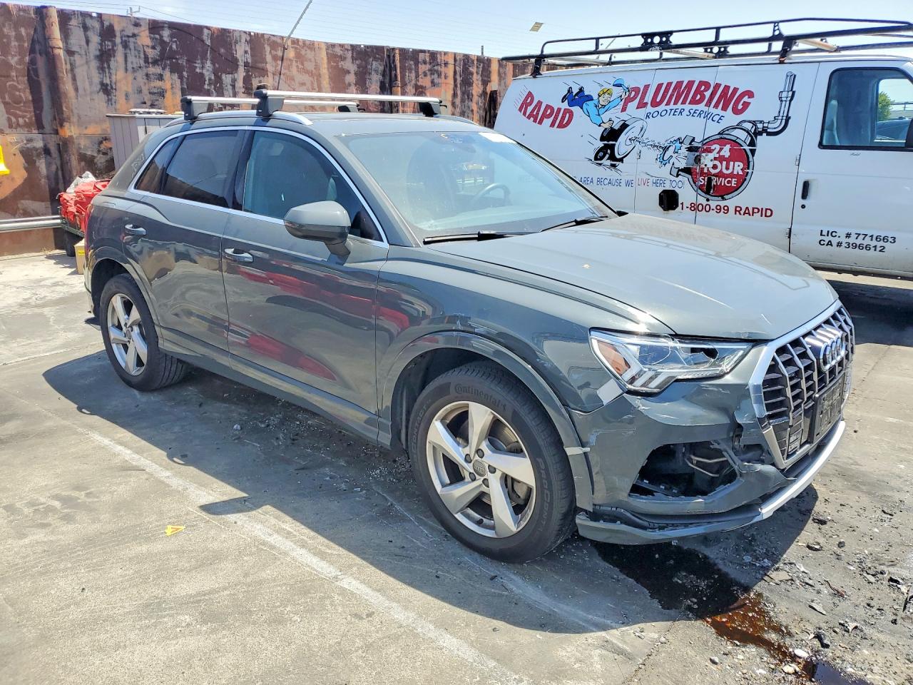 Audi Q3 Premium Plus