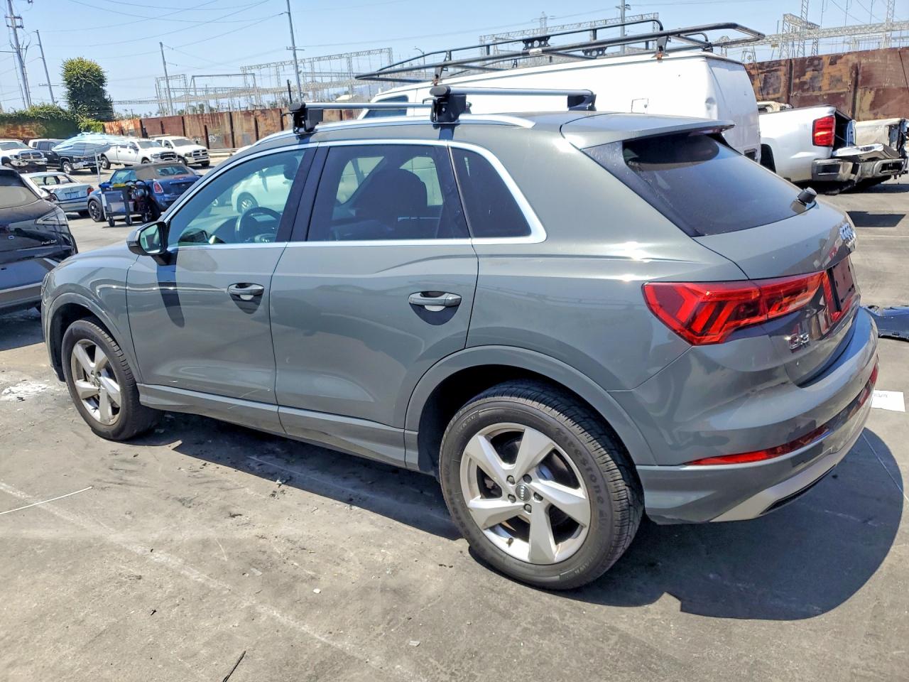 Audi Q3 Premium Plus