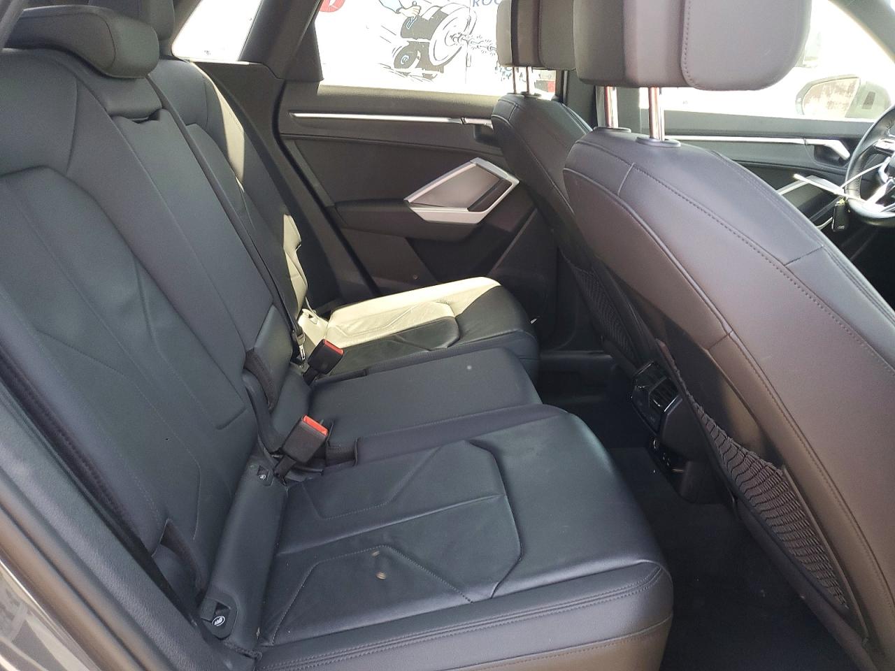 Audi Q3 Premium Plus