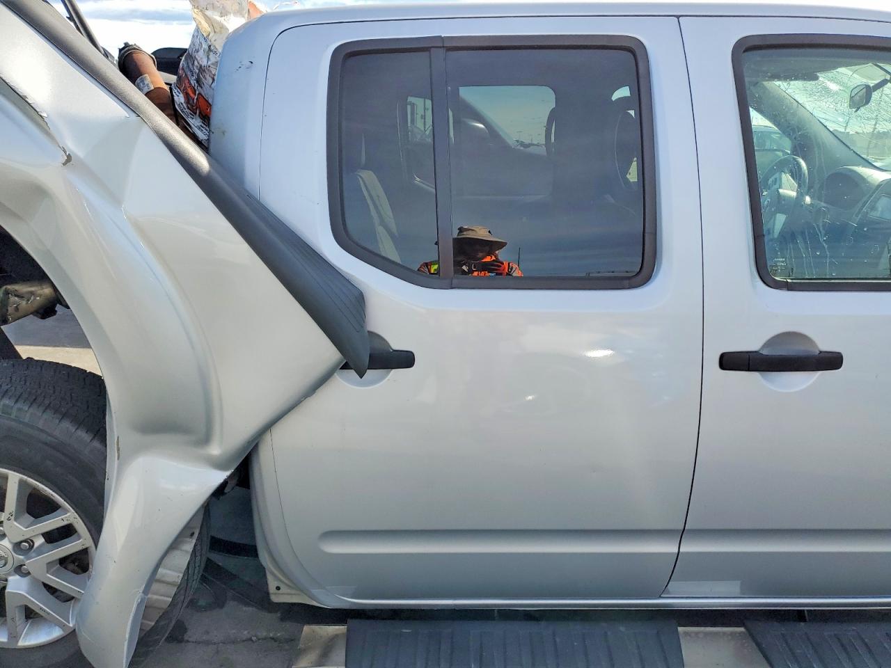 Nissan Frontier Sv