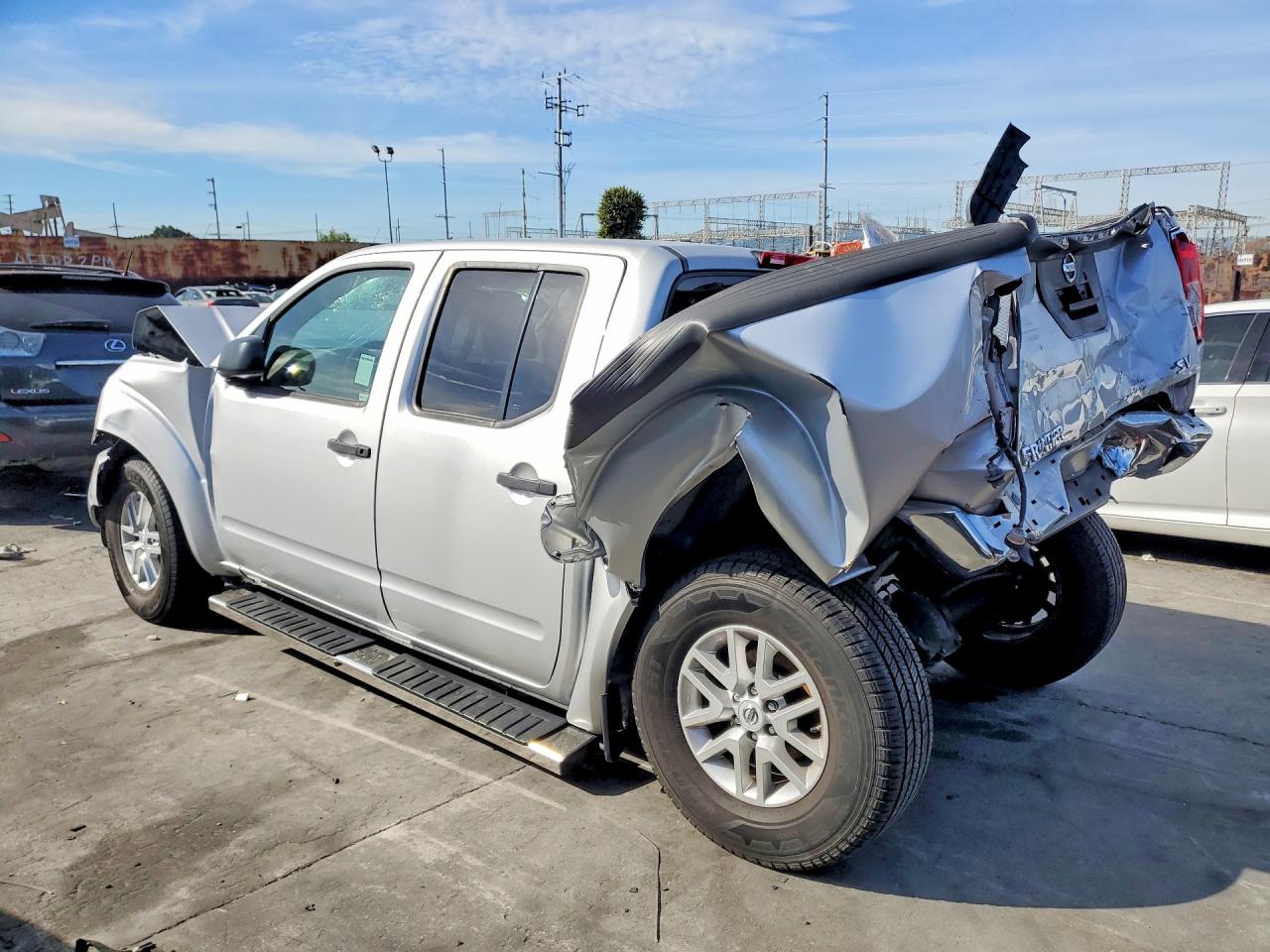 Nissan Frontier Sv
