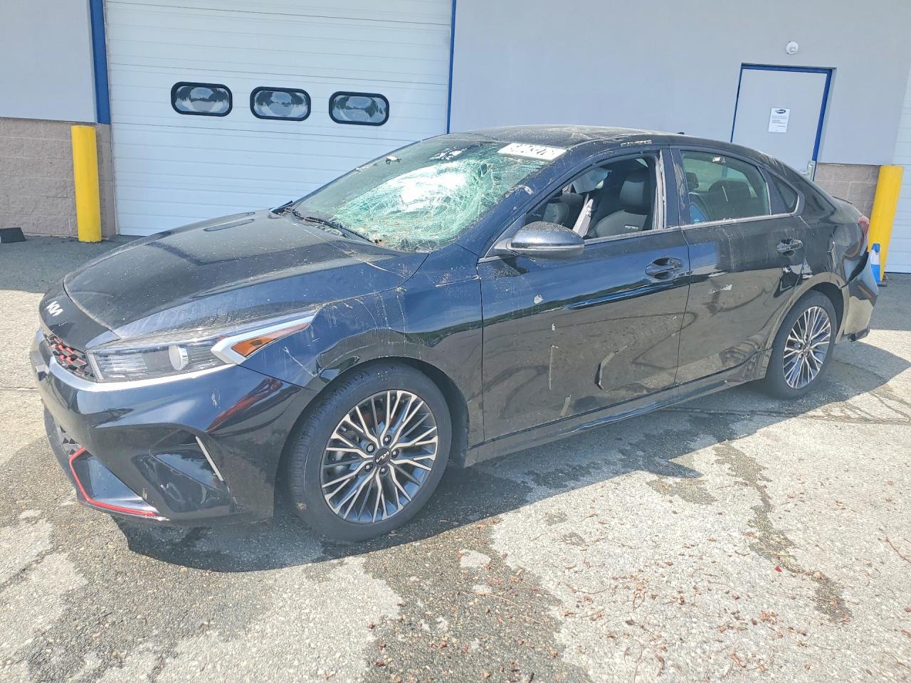 Salvage Kia Forte Image