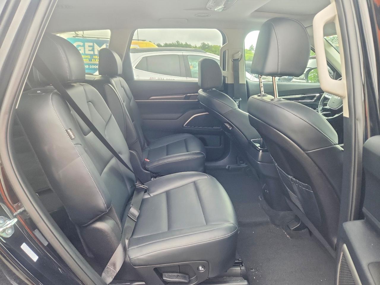 Kia Telluride S