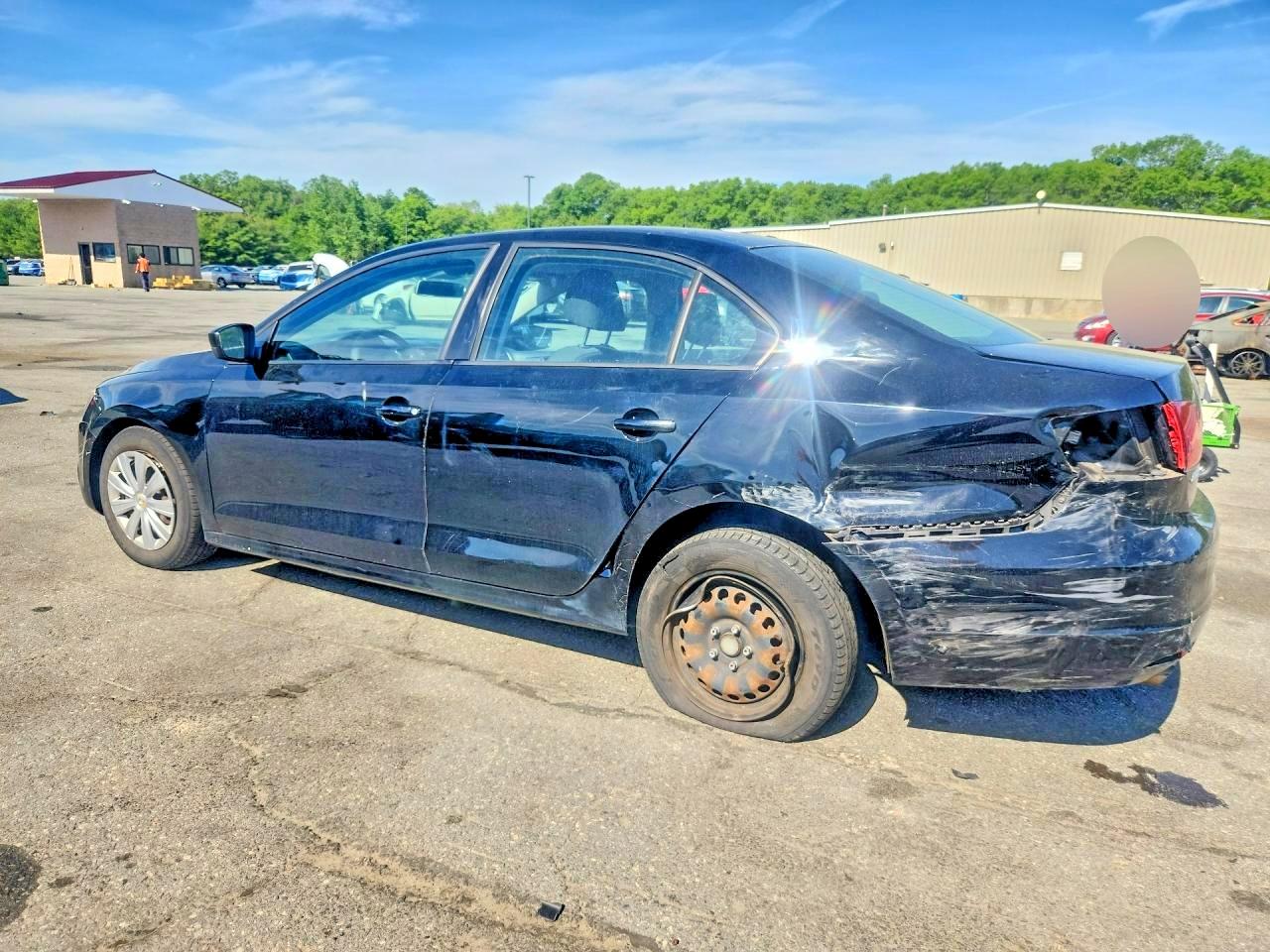 Volkswagen Jetta Base