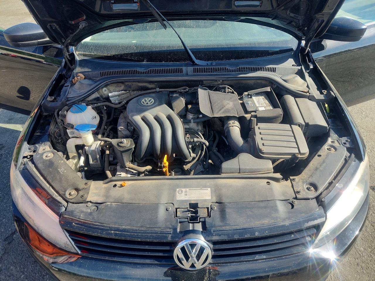 Volkswagen Jetta Base