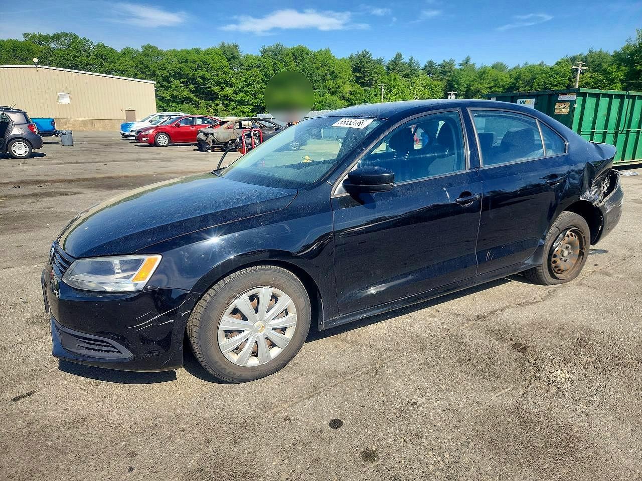 Salvage Volkswagen Jetta Image