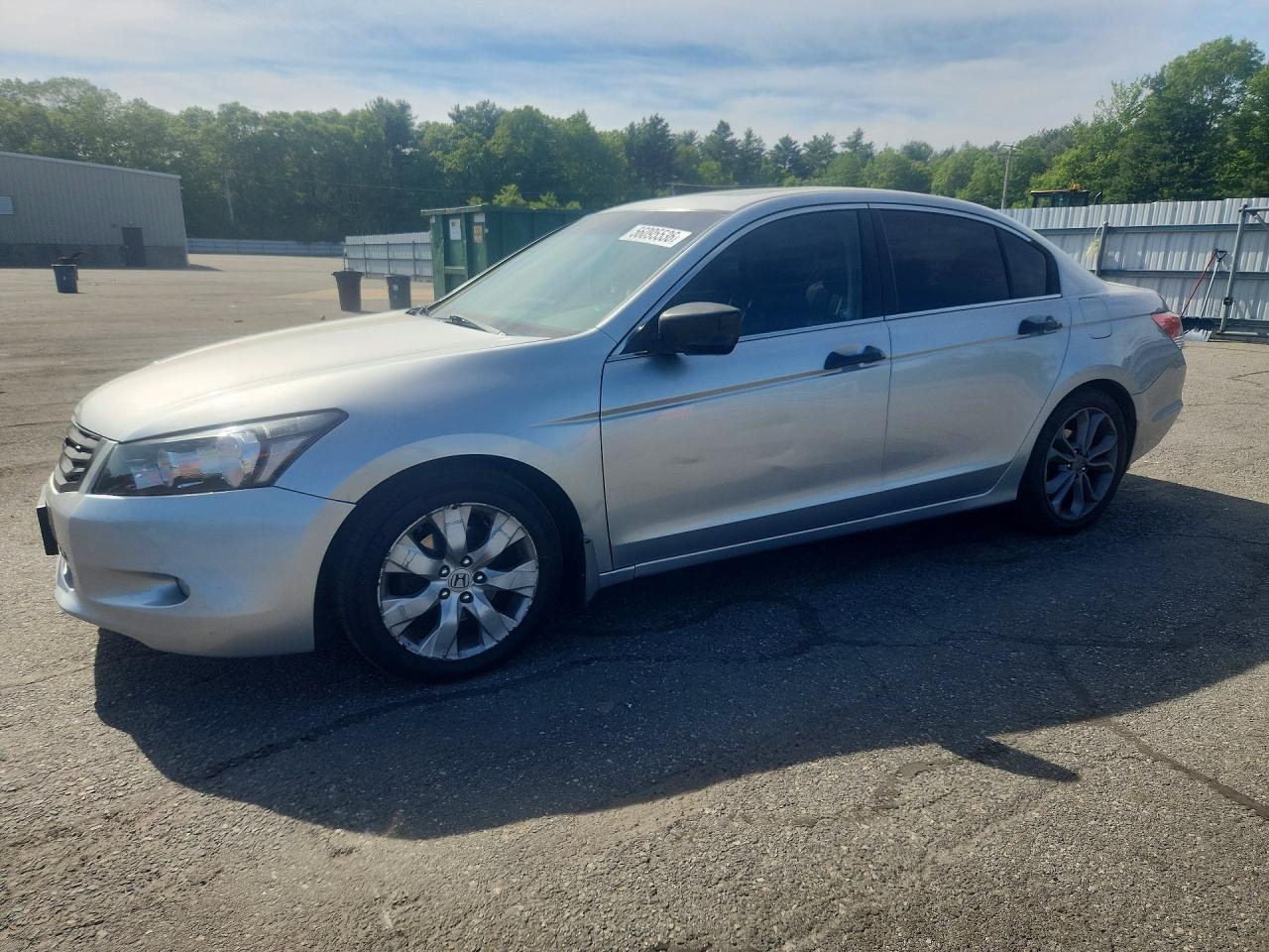 Salvage Honda Accord Image