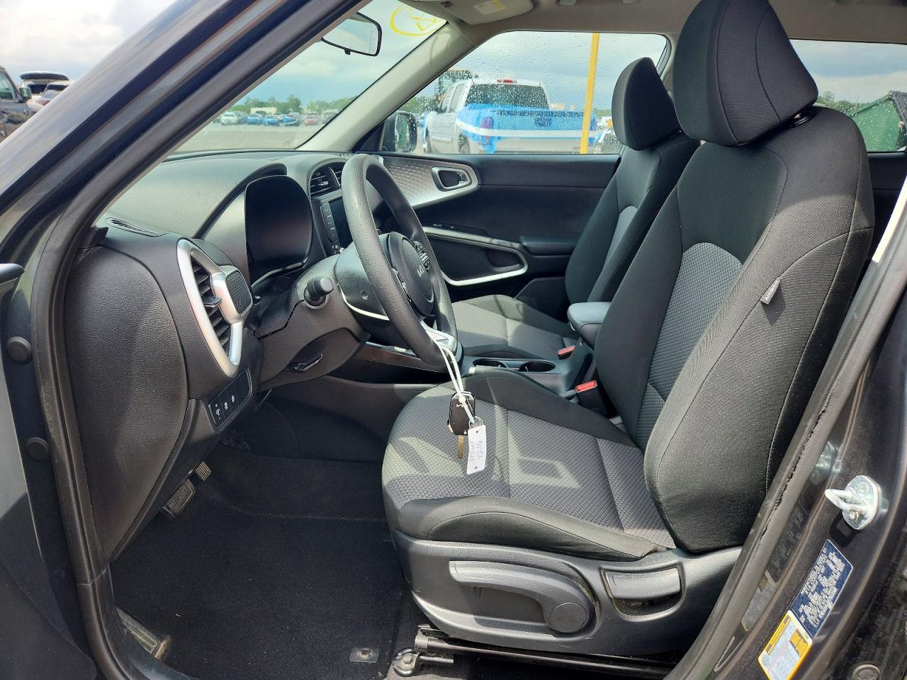 Kia Soul Lx