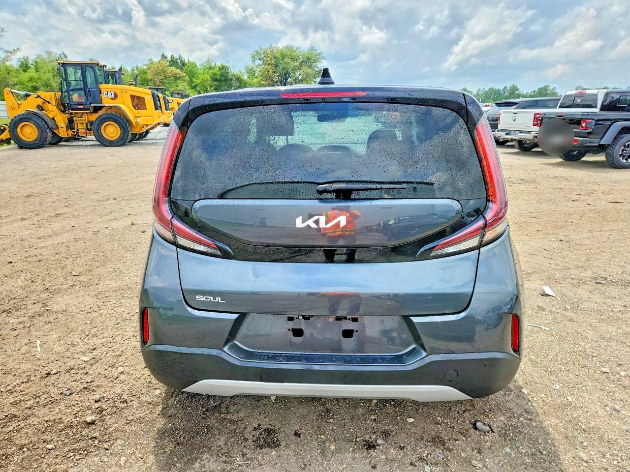 Kia Soul Lx