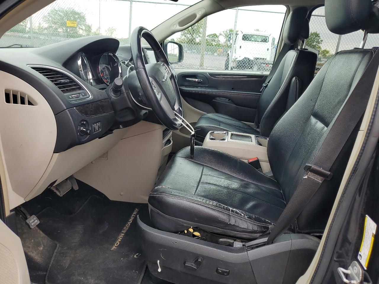 Chrysler Minivan Touring