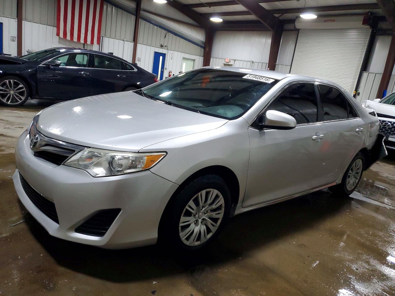 Salvage Toyota Camry Image