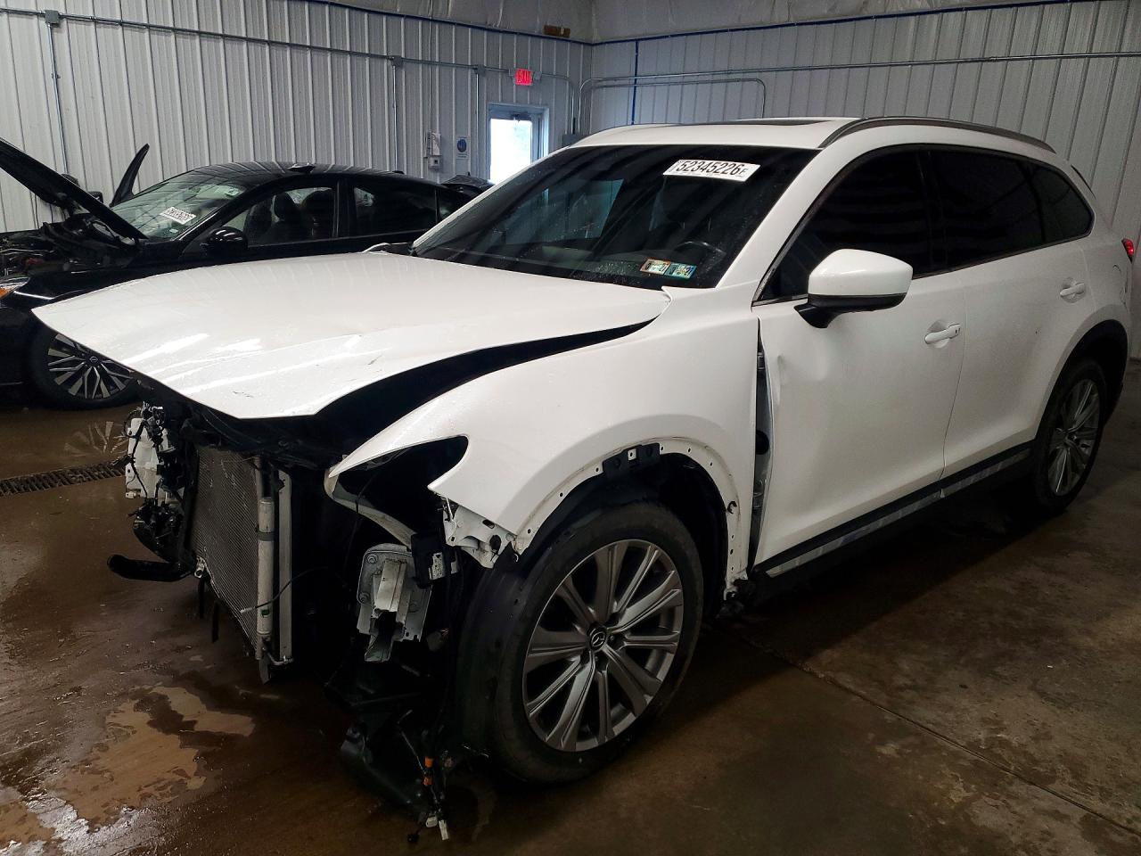 Salvage Mazda Cx Image
