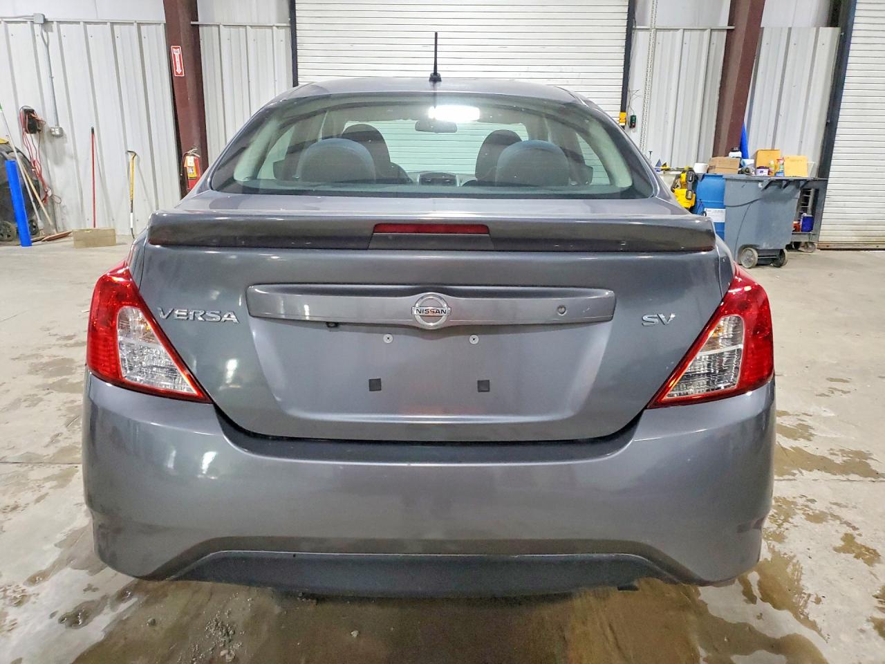 Nissan Versa