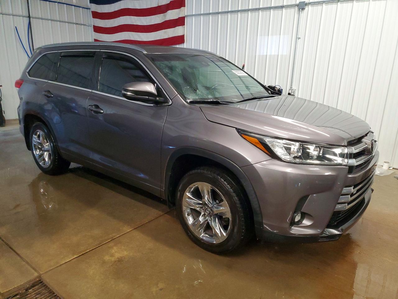 Toyota Highlander Limited Platinum