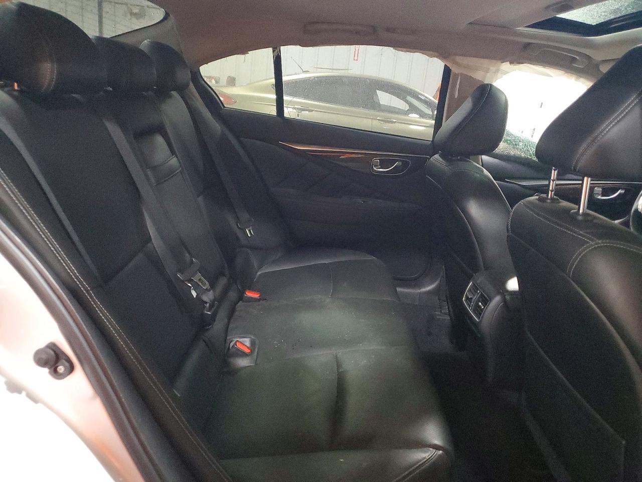 INFINITI Q50 3.0t Luxe