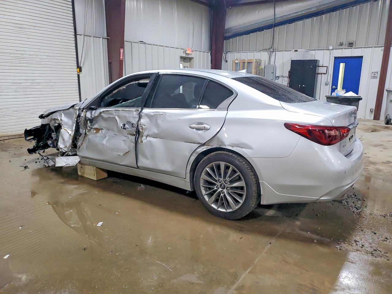 INFINITI Q50 3.0t Luxe