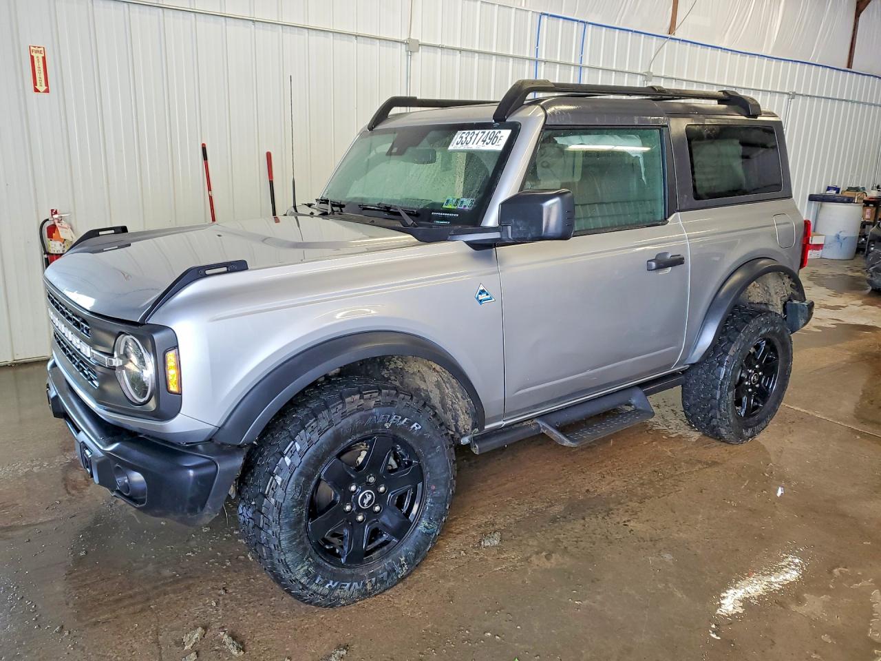 Salvage Ford Bronco Image