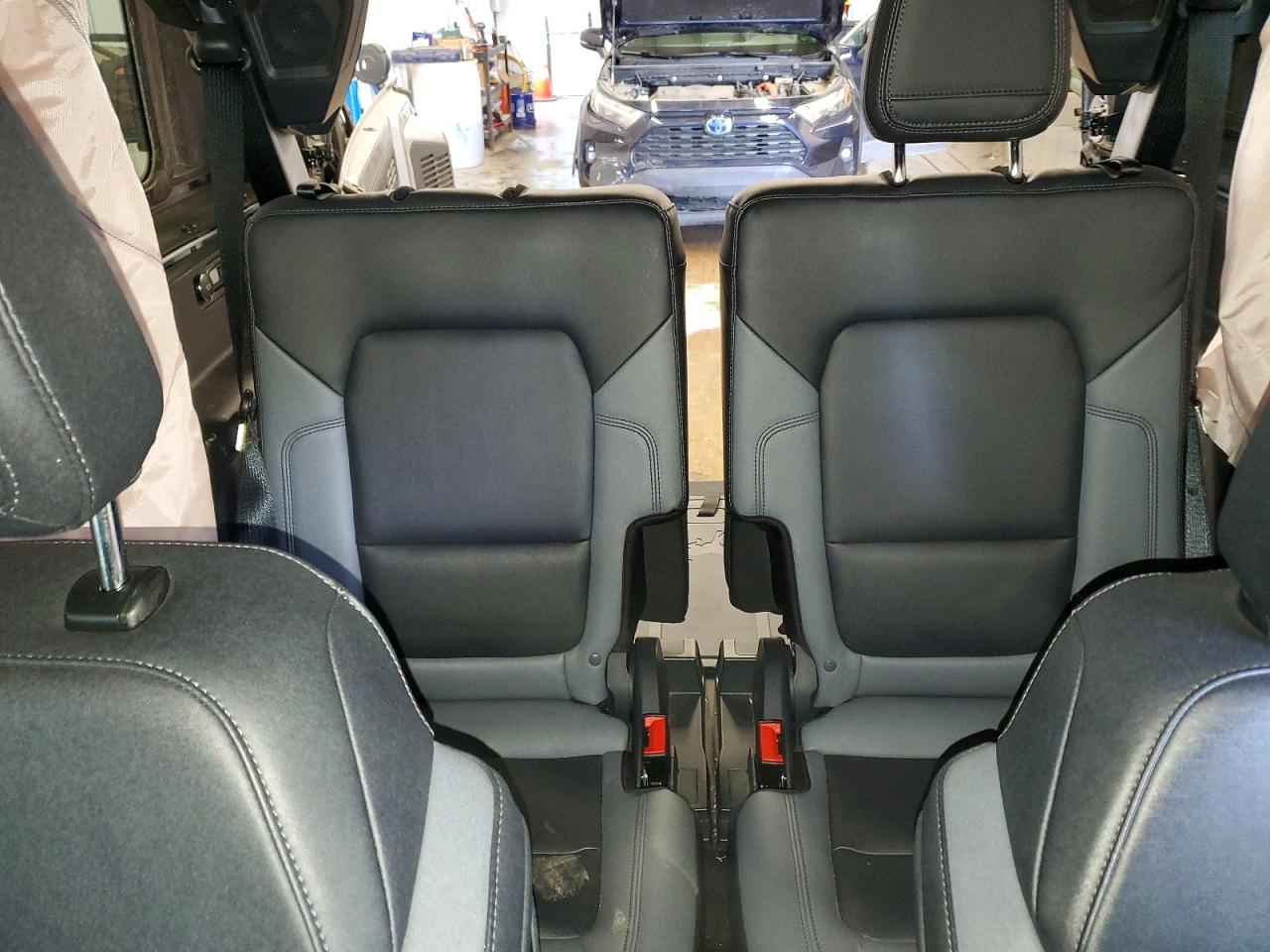 Ford Bronco Black Diamond