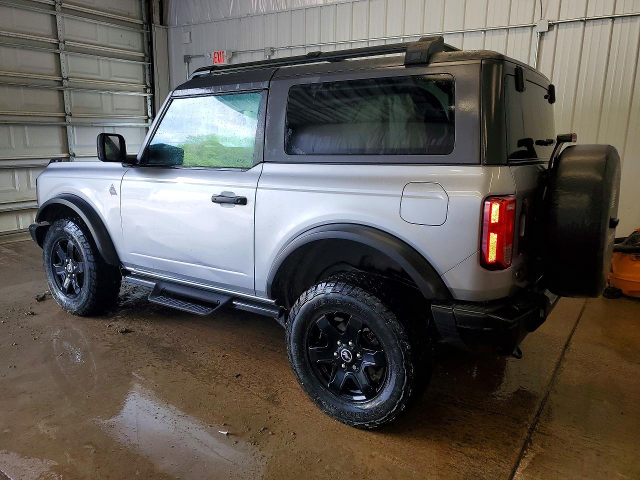 Ford Bronco Black Diamond