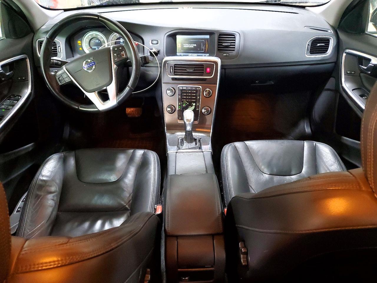 Volvo S60 T5