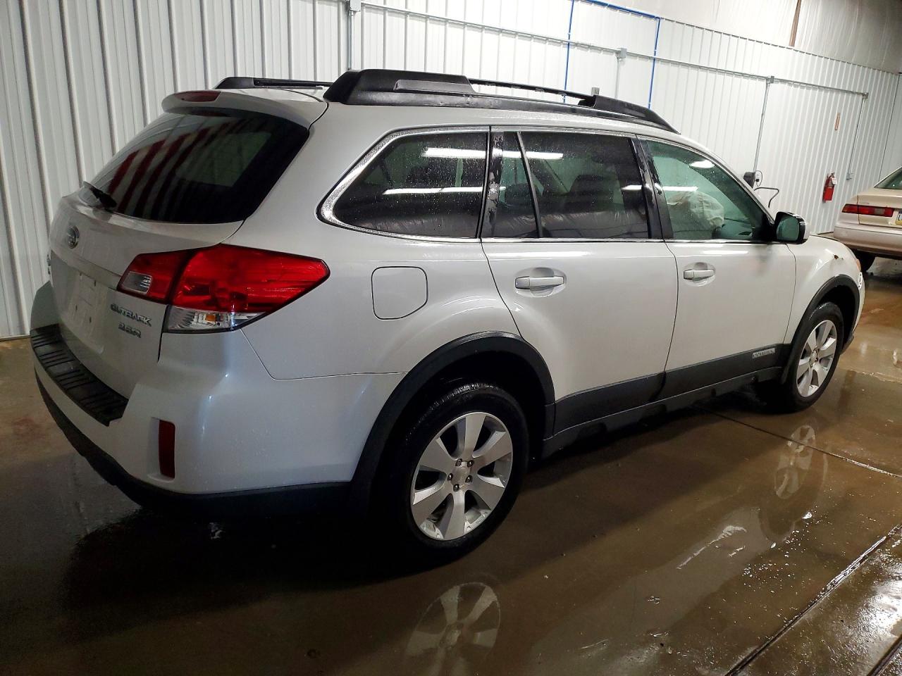 Subaru Outback 3.6r Limited