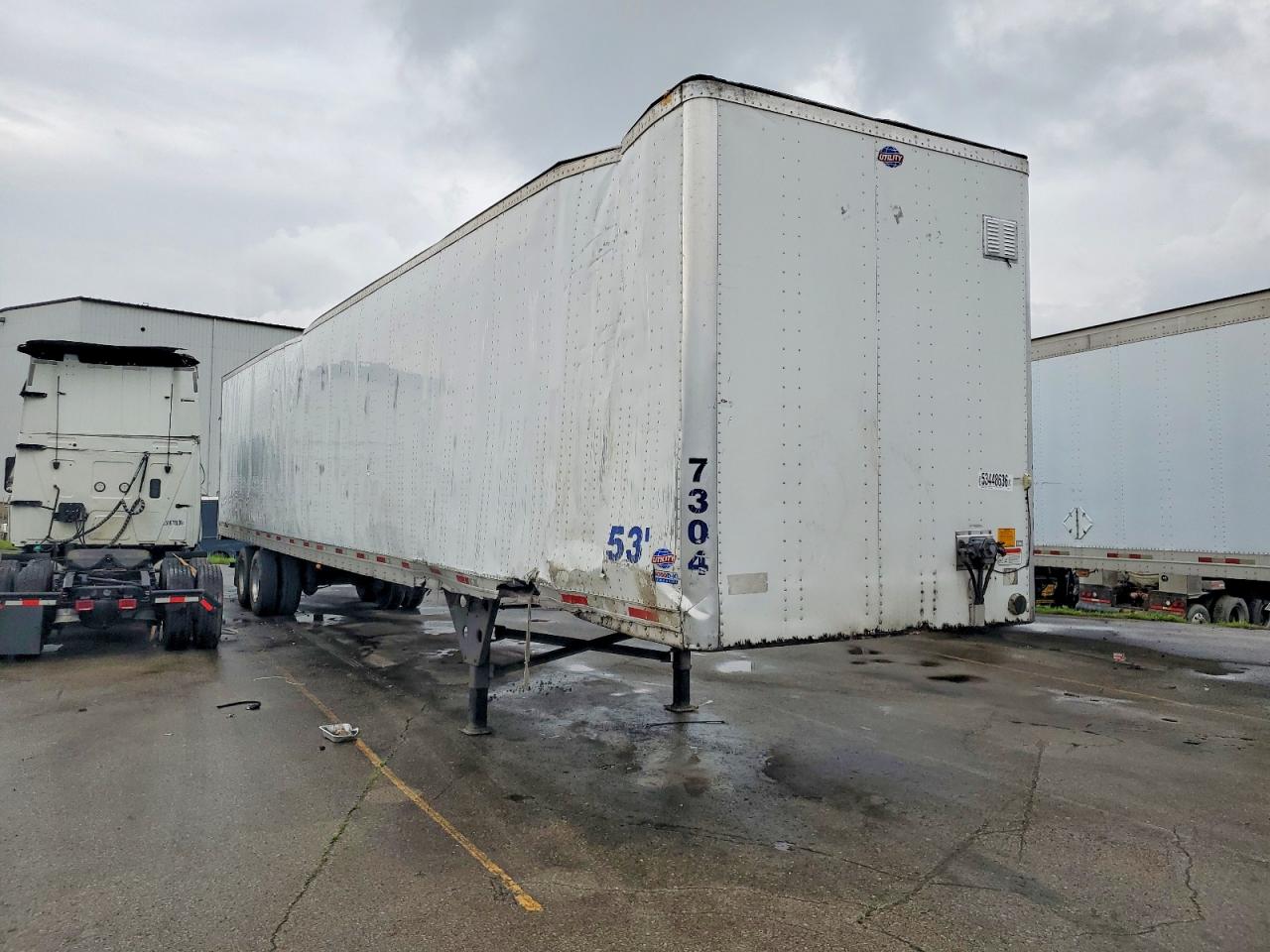 Salvage Utility Trailer Image