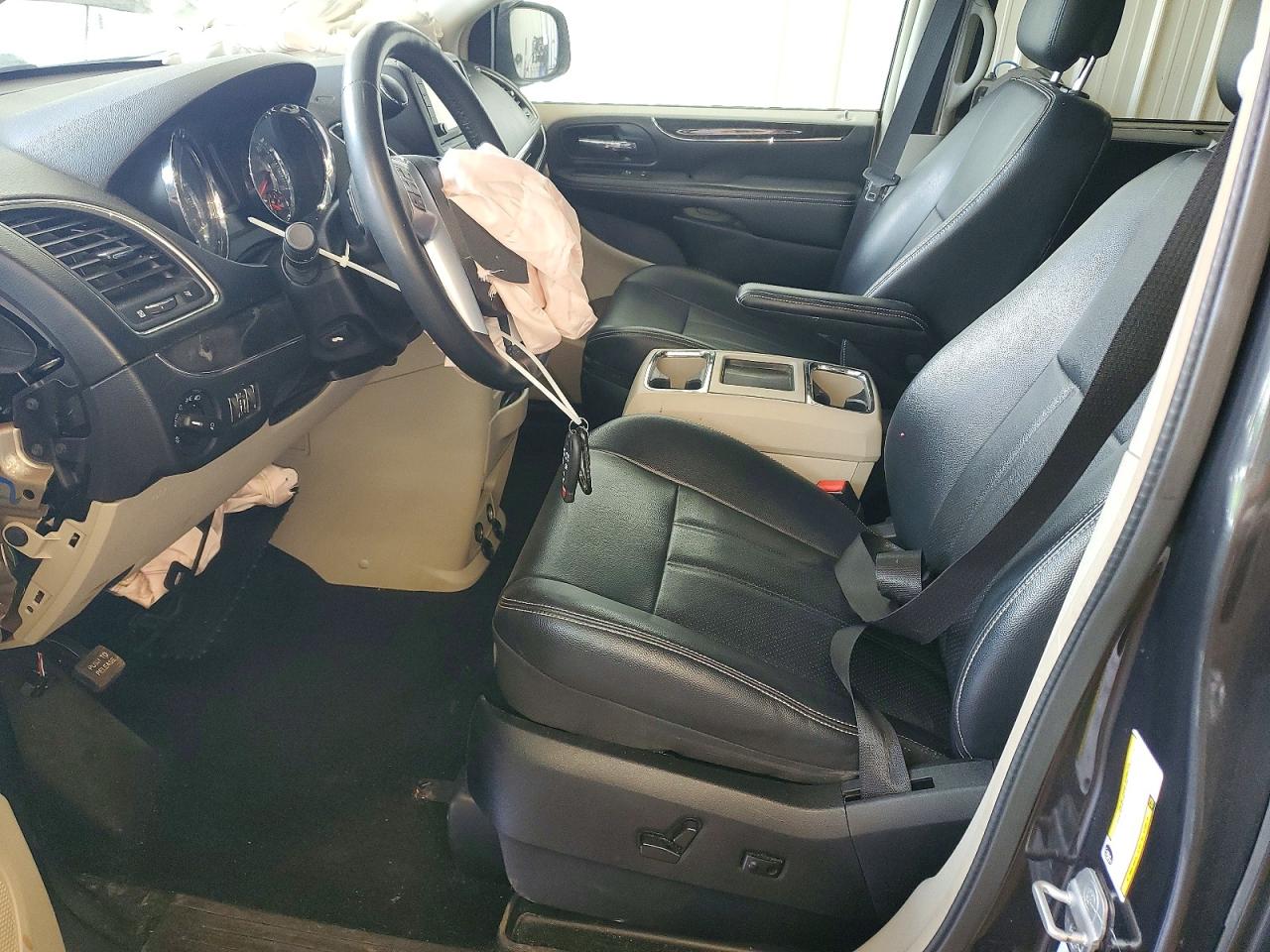 Chrysler Minivan Touring L