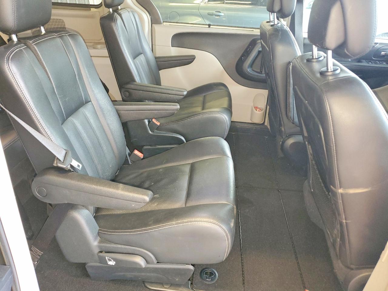 Chrysler Minivan Touring L
