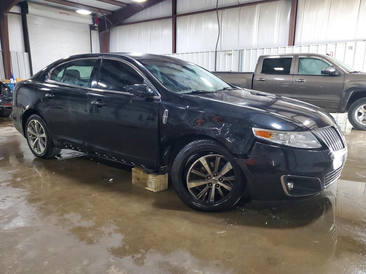 Lincoln MKS