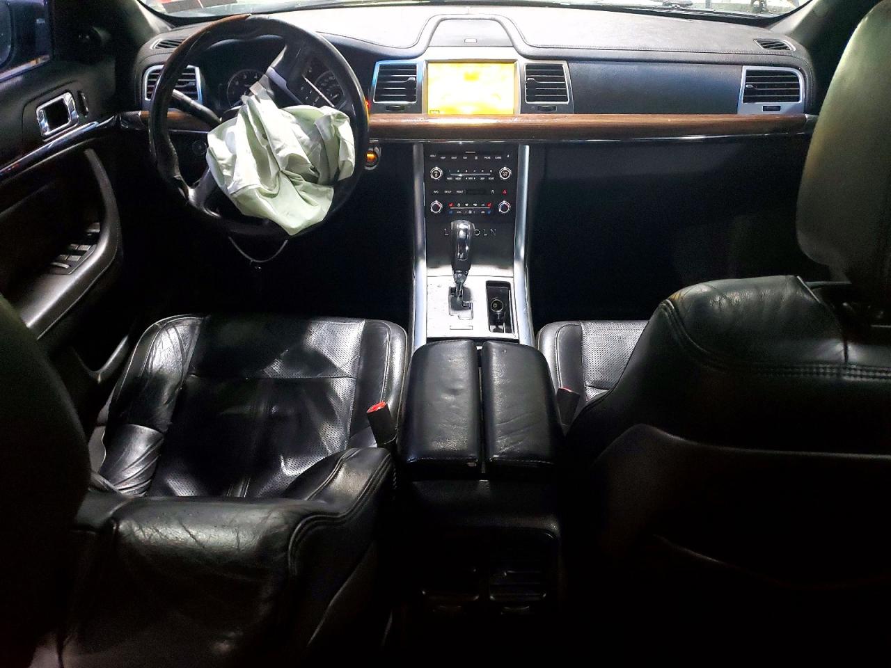 Lincoln MKS