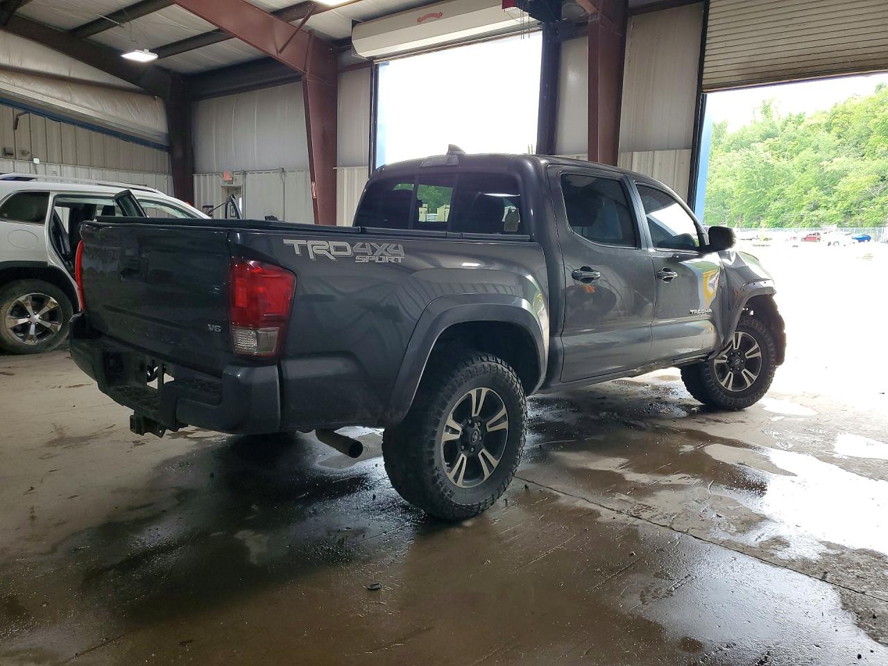 Toyota Tacoma Trd Sport