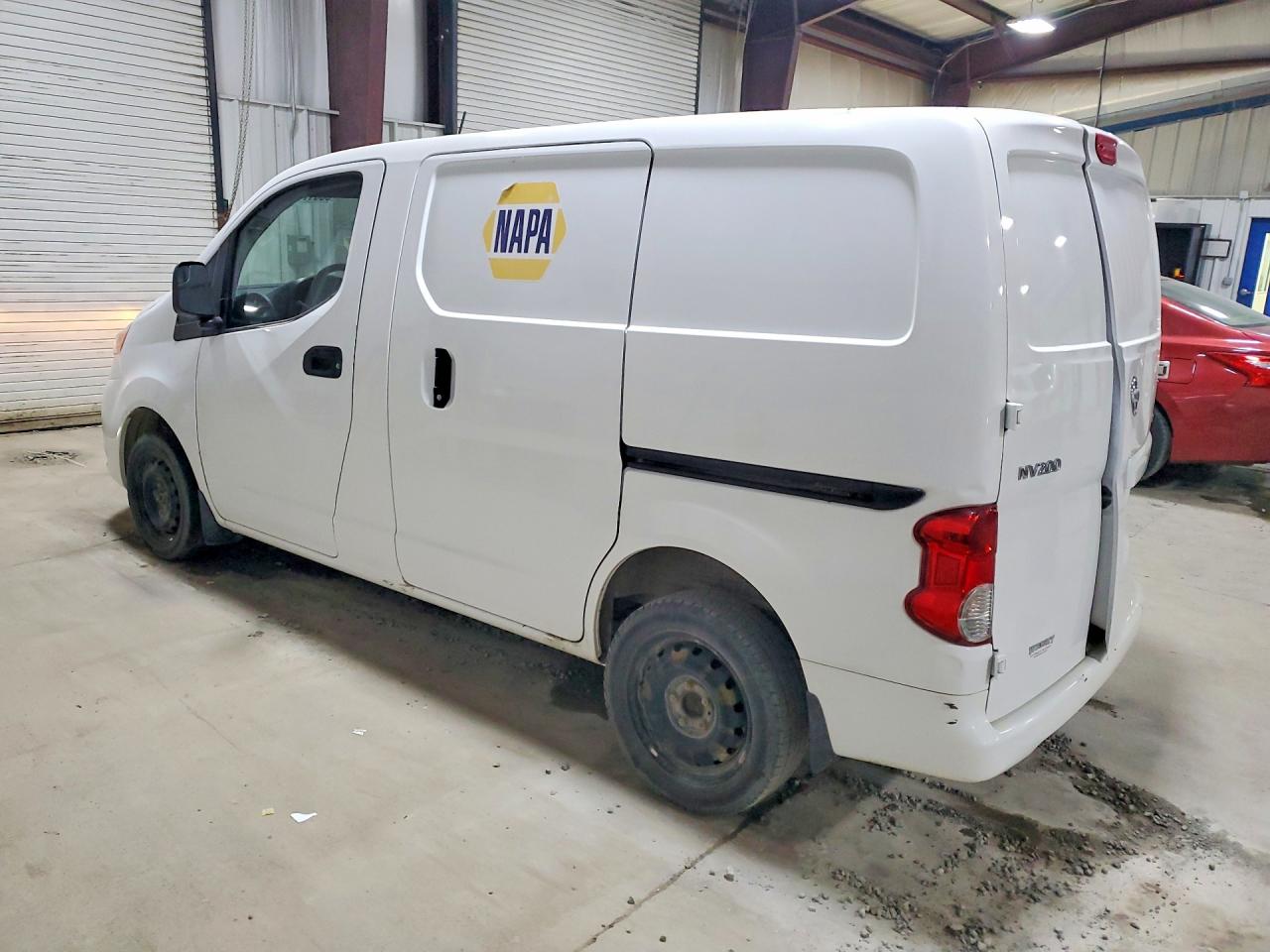 Nissan Nv