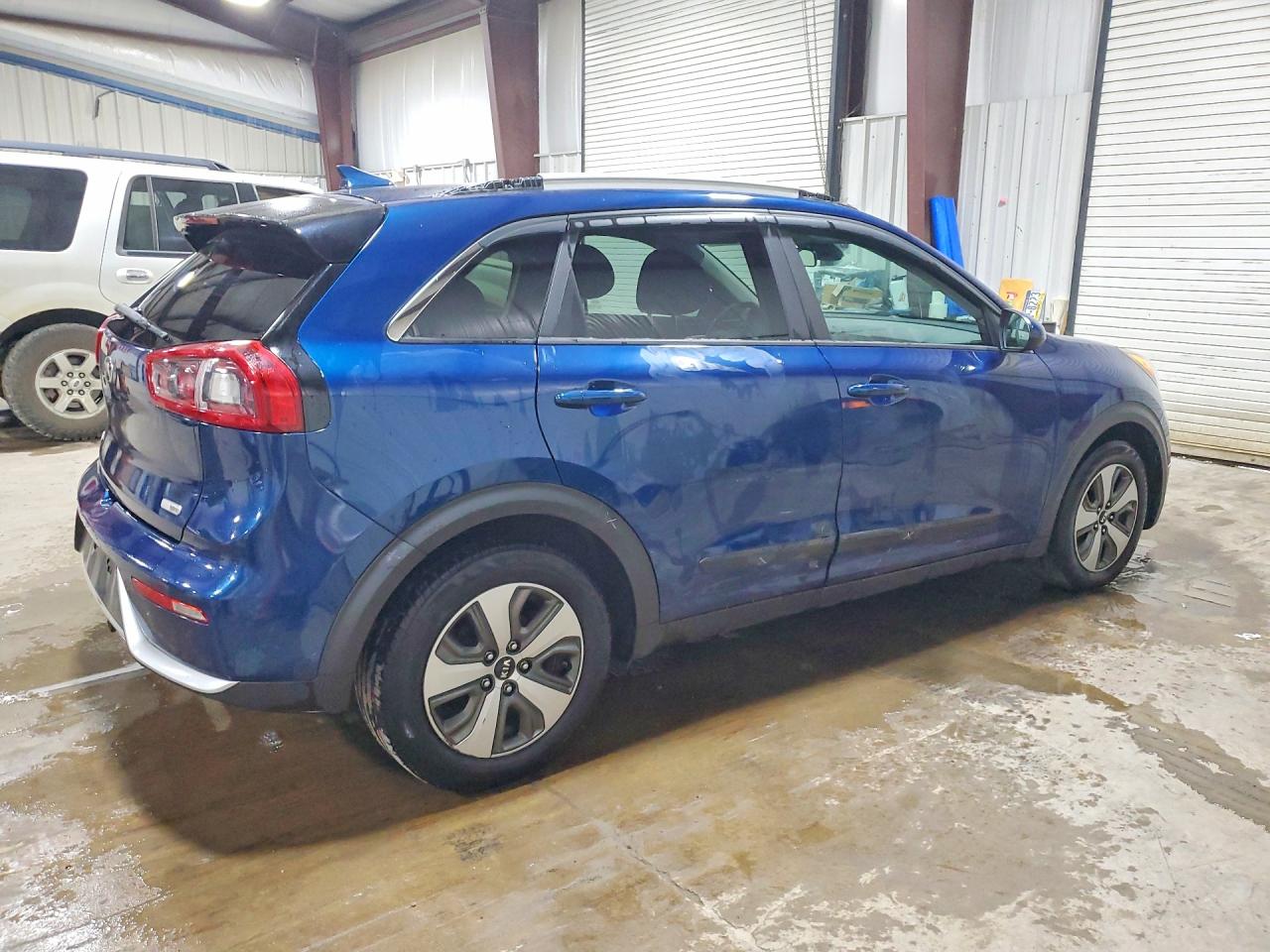 Kia Niro Lx