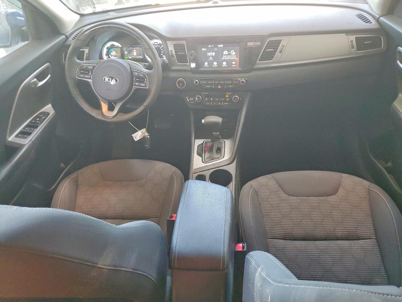 Kia Niro Lx
