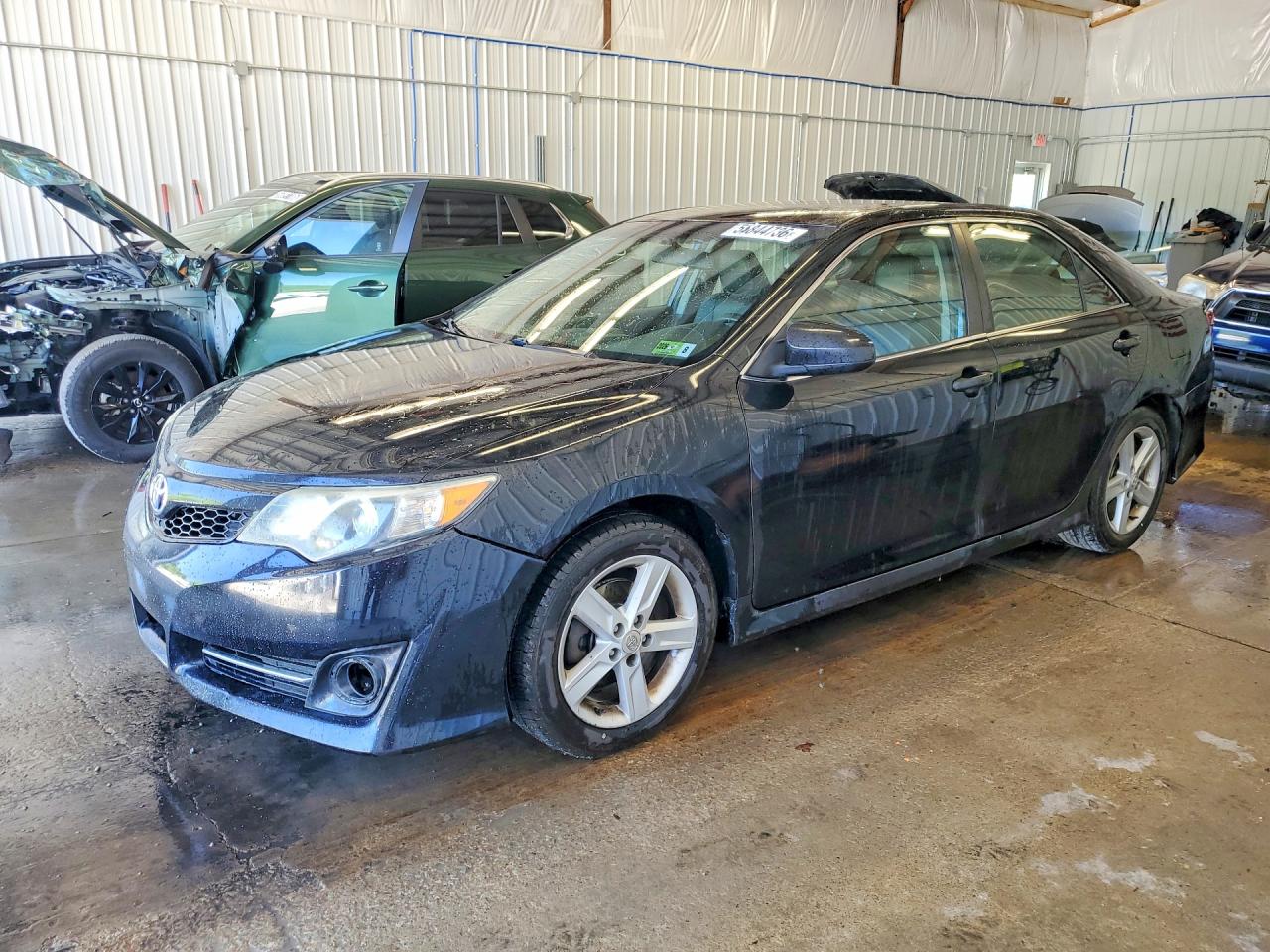Salvage Toyota Camry Image