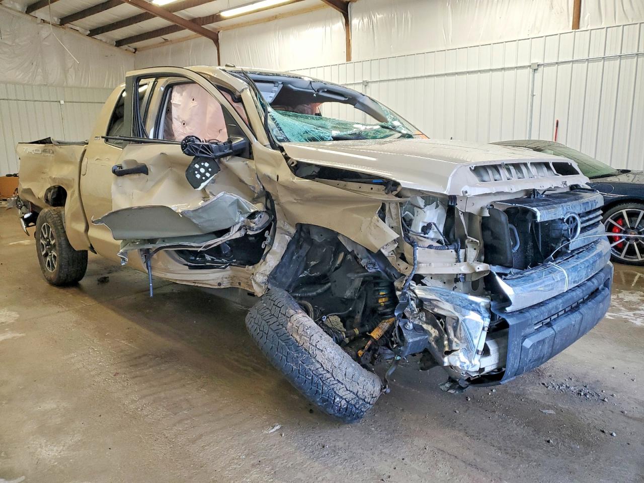 Toyota Tundra Double Cab Sr