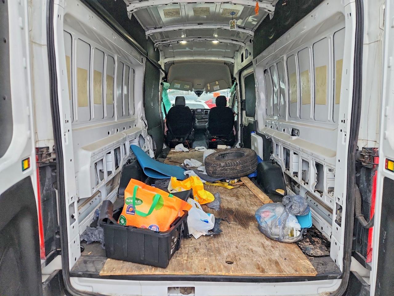 Ford Transit T-350