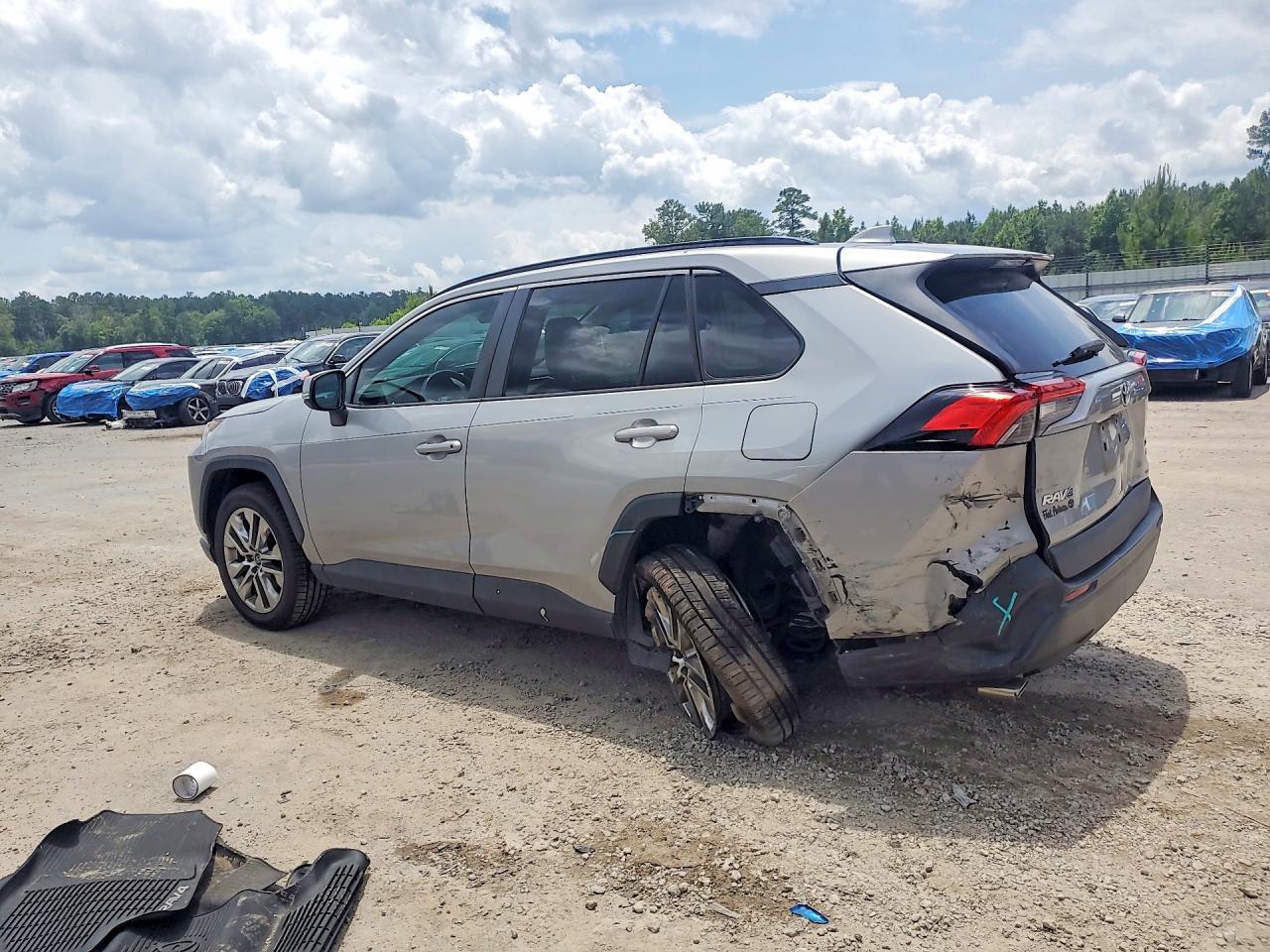 Toyota RAV4 Xle Premium