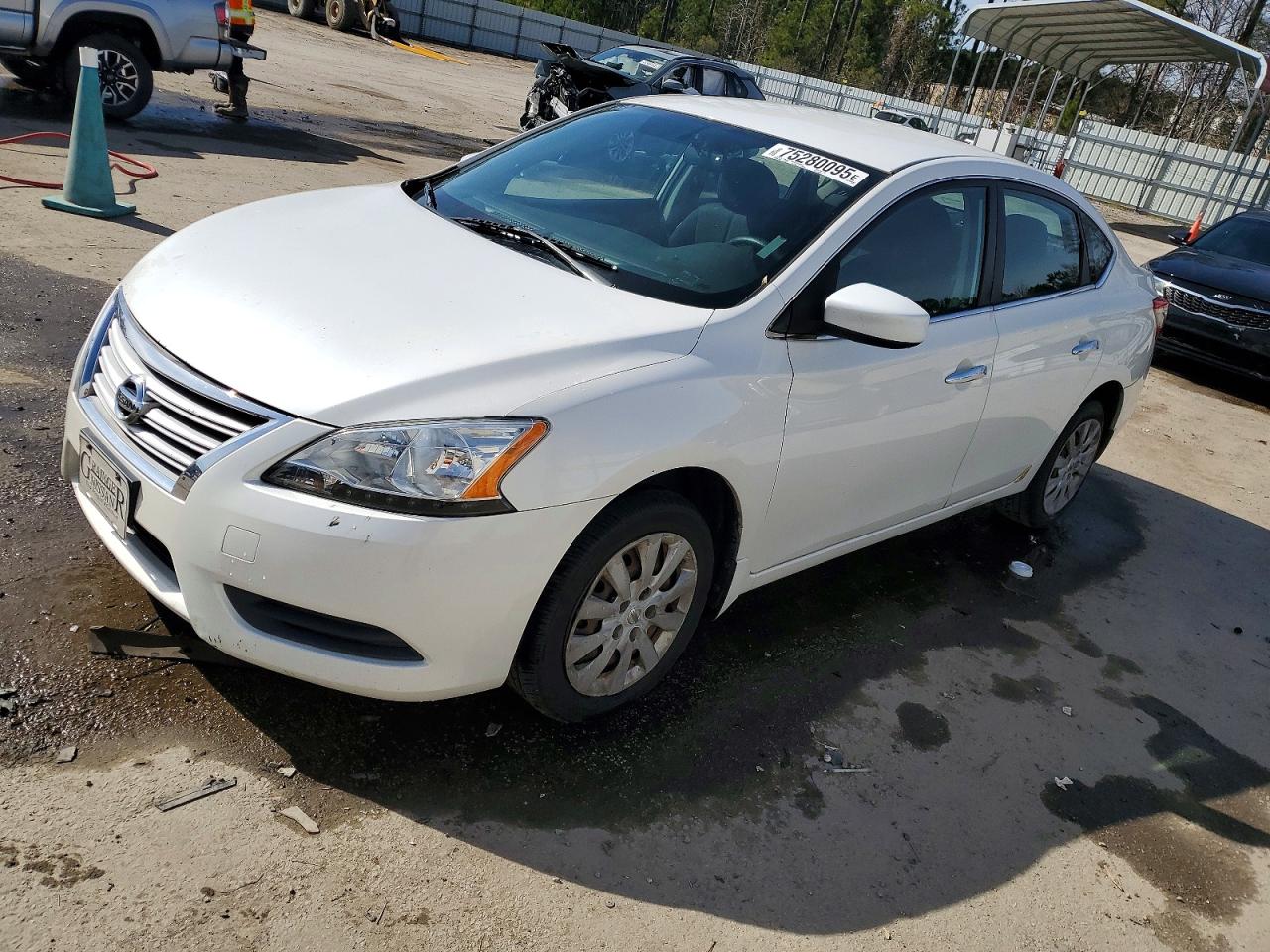 Salvage Nissan Sentra Image