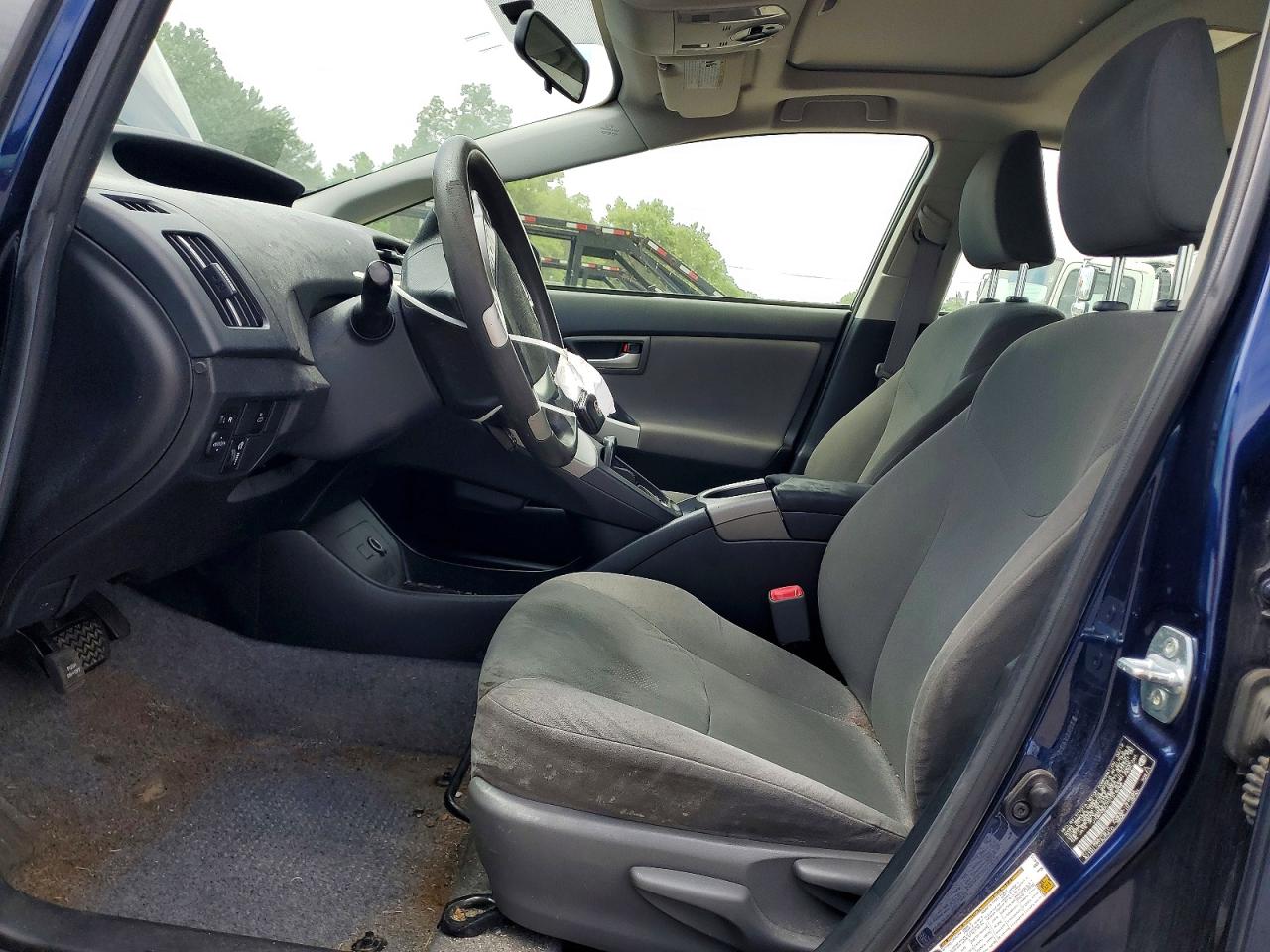 Toyota Prius Three