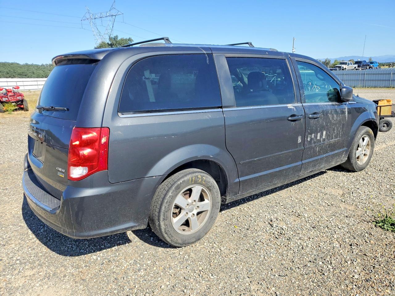 Dodge Caravan Crew