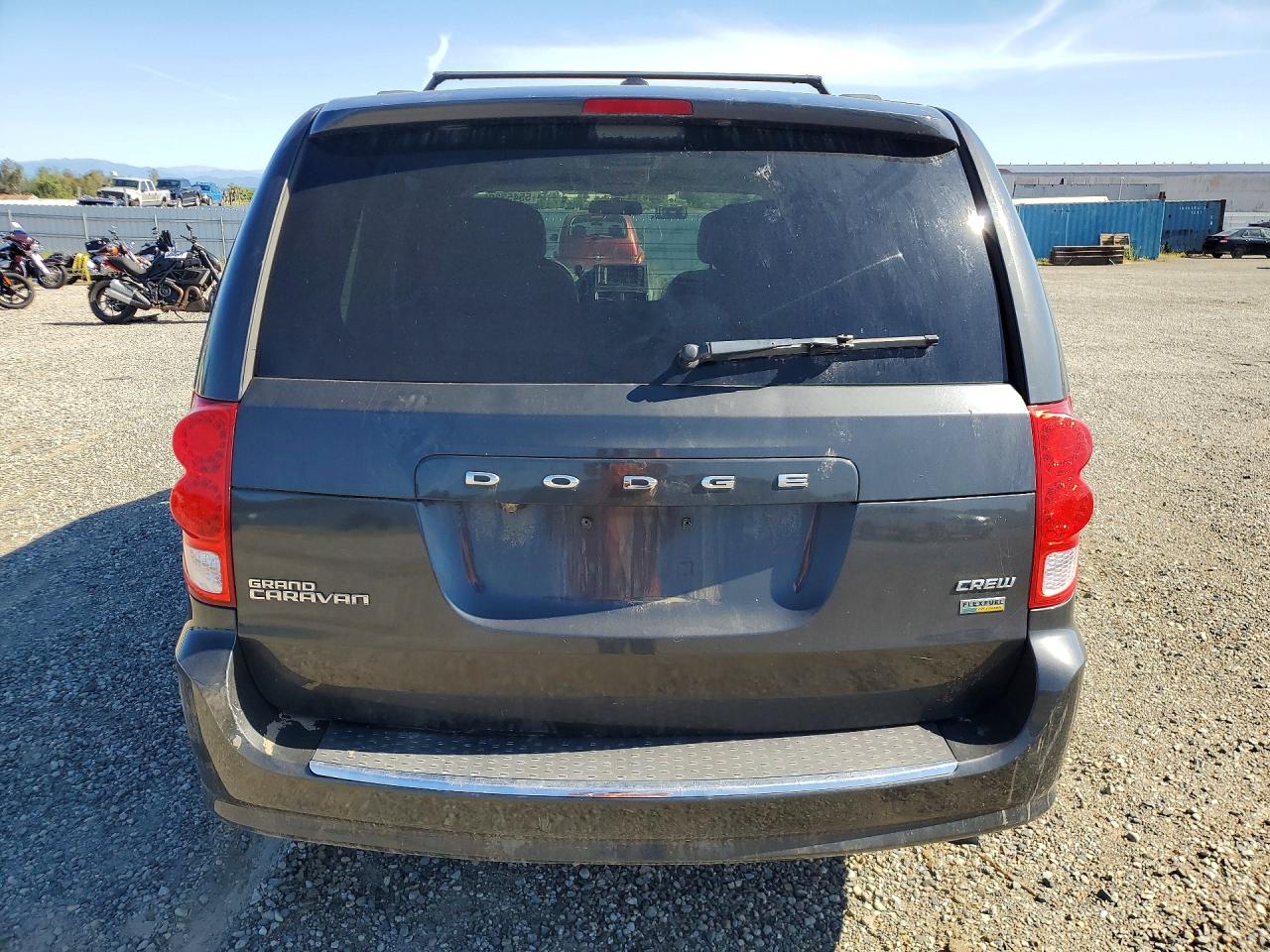Dodge Caravan Crew