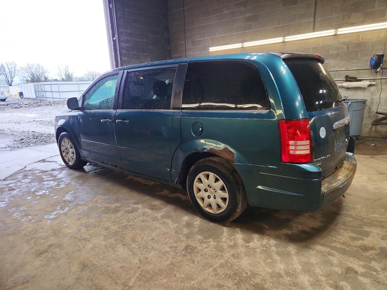 Chrysler Minivan Lx