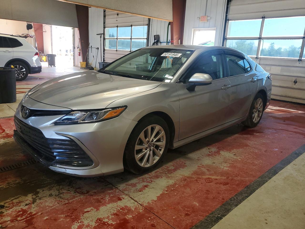 Salvage Toyota Camry Image
