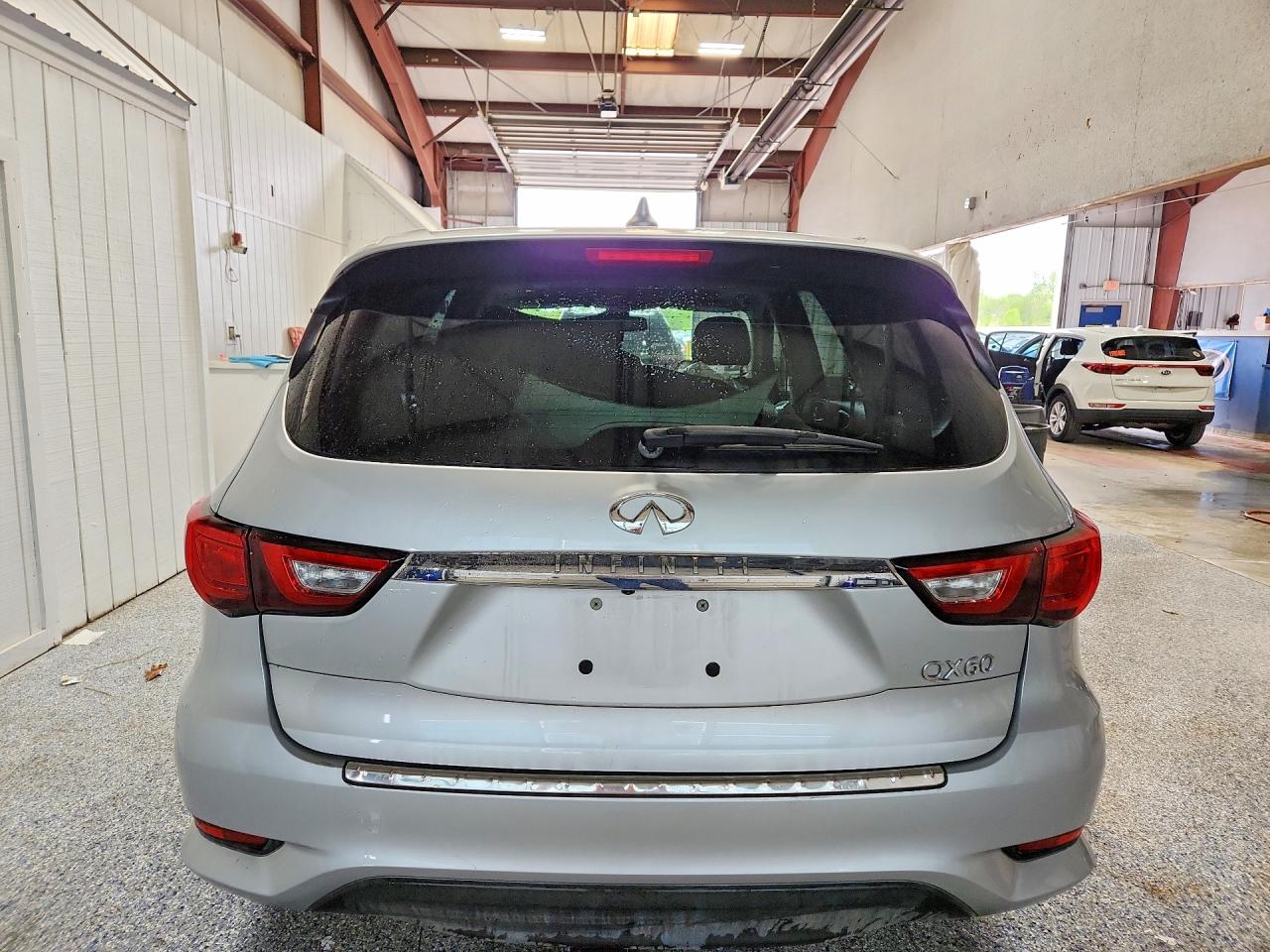 INFINITI Qx Base