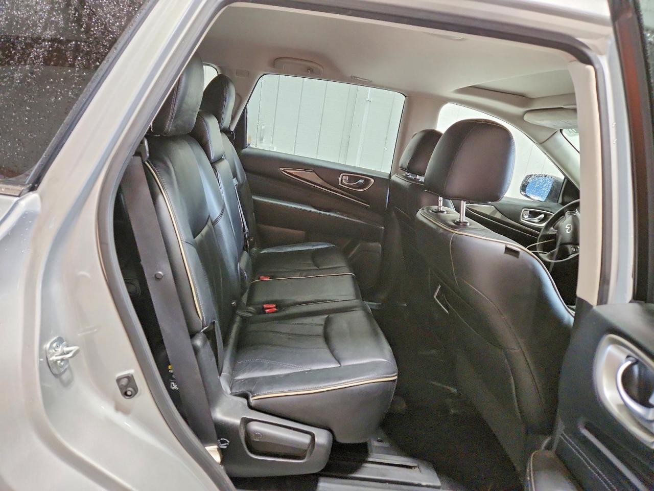 INFINITI Qx Base