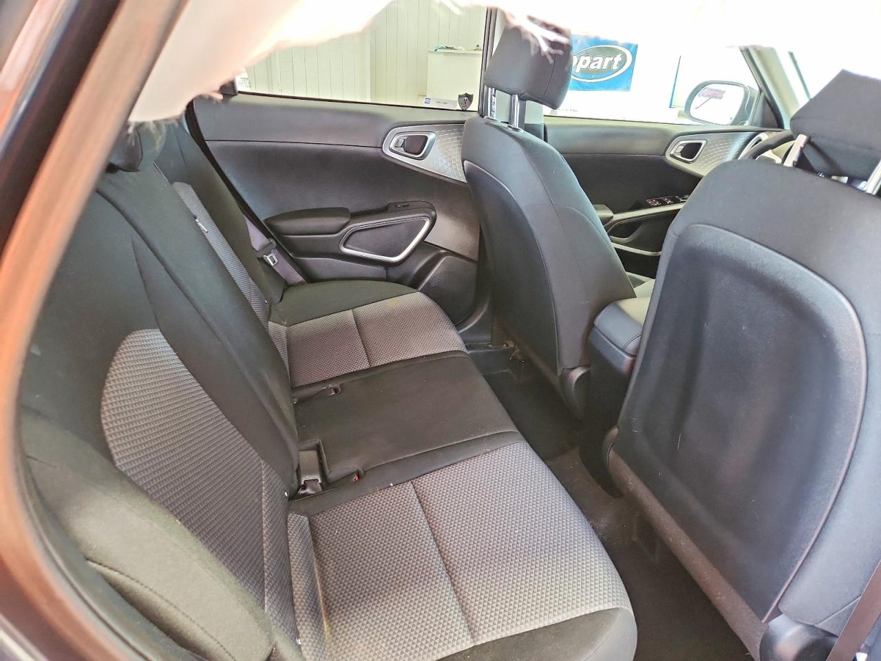 Kia Soul Lx