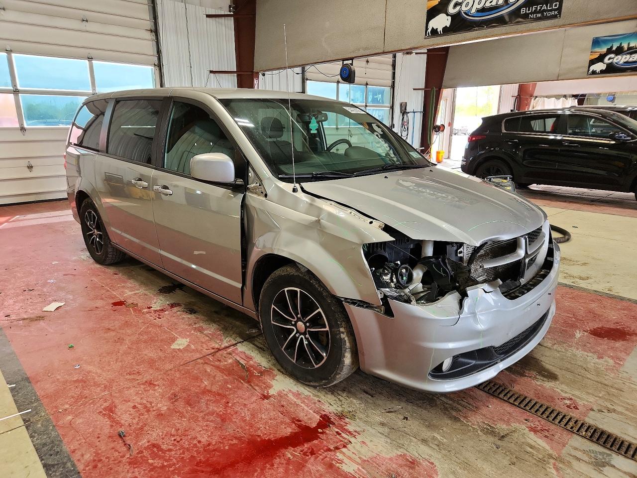 Dodge Caravan Gt